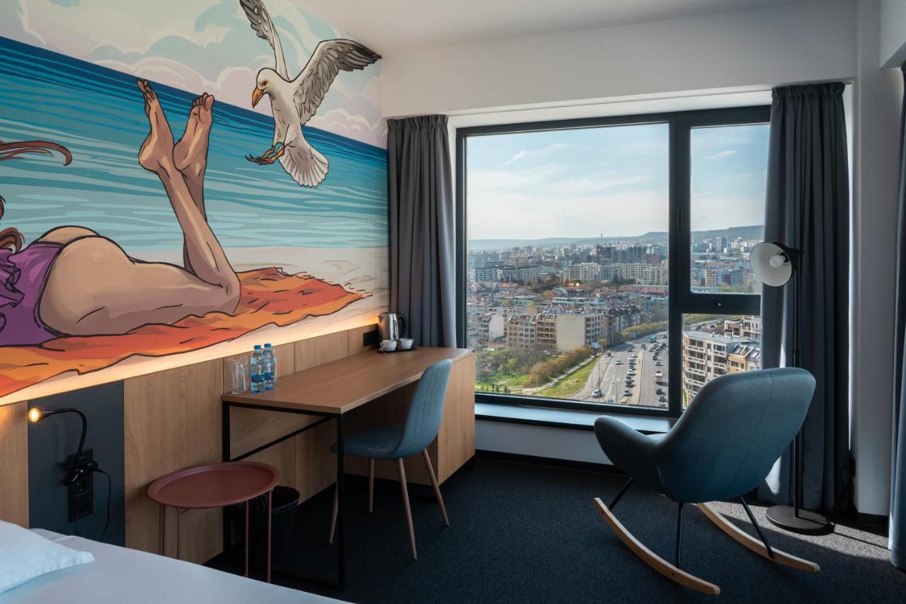 Hotel Campus 90 - Free Parking Варна Екстер'єр фото